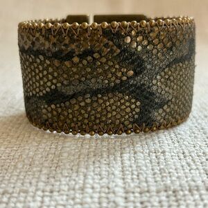 Streets Ahead leather bracelet